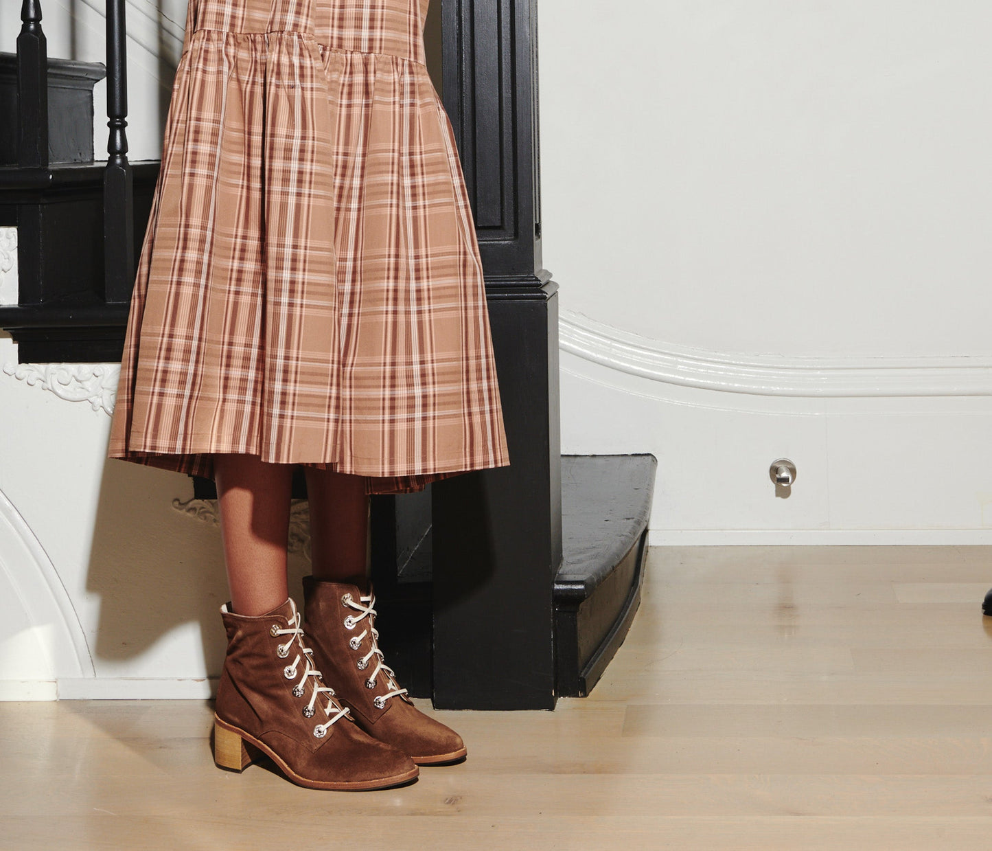 FREDA SALVADOR ACE LACE UP BOOT