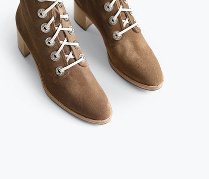 FREDA SALVADOR ACE LACE UP BOOT