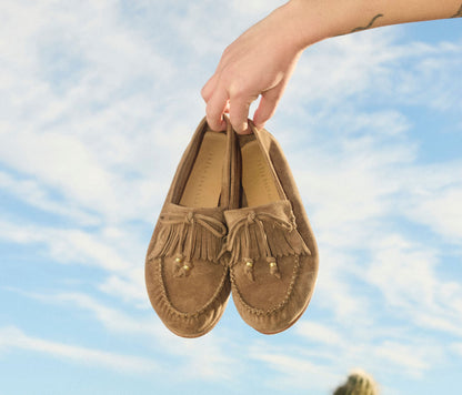 FREDA SALVADOR CELESTE FRINGE LOAFER