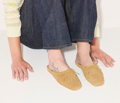 FREDA SALVADOR CAMMIE WOVEN MULE