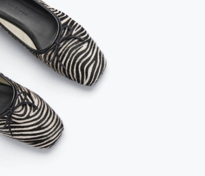 FREDA SALVADOR JADA SQUARE TOE BALLET FLAT