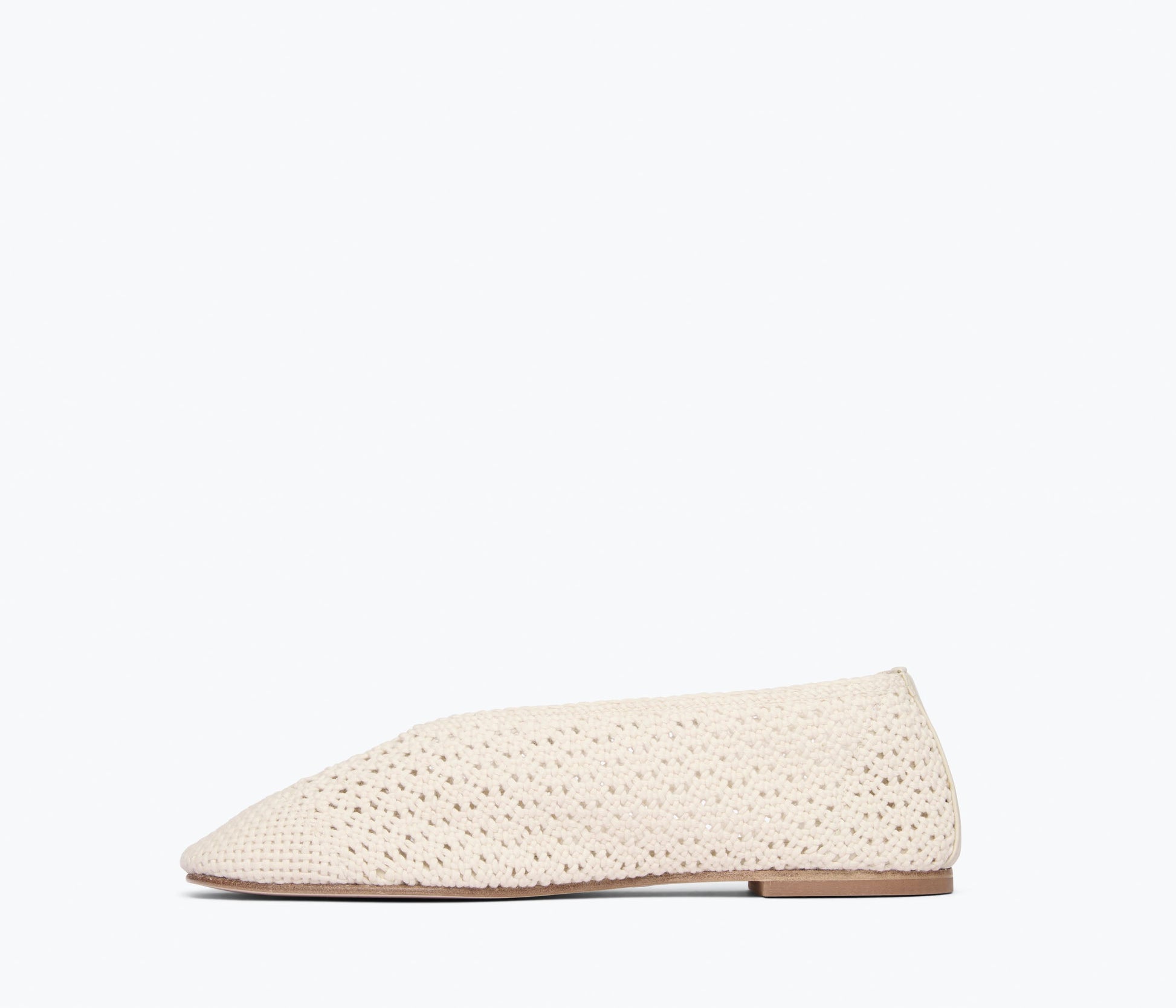 FREDA SALVADOR DAISY CROCHET FLAT