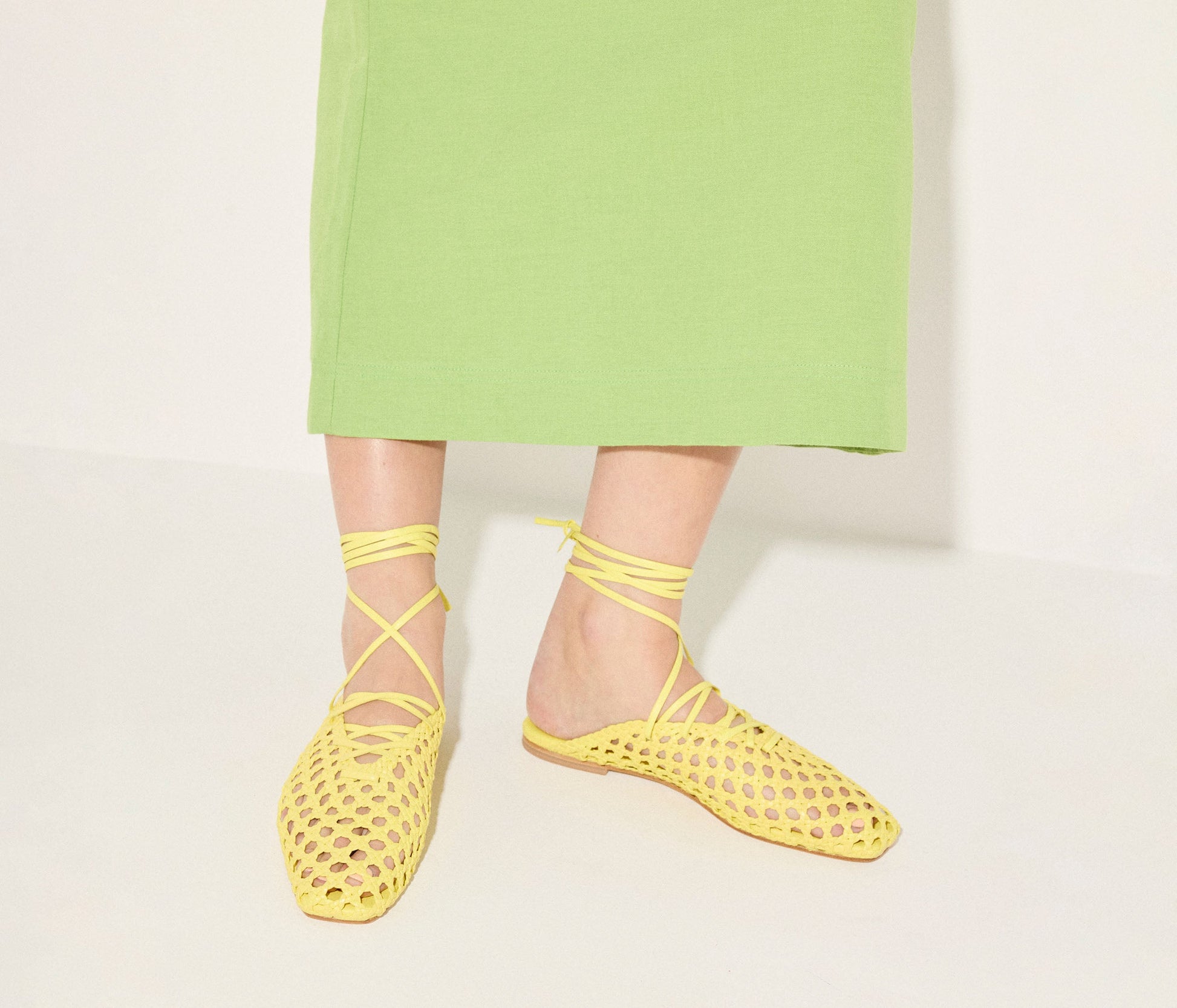 FREDA SALVADOR ETTA WOVEN ANKLE LACE-UP FLAT