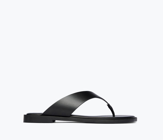 FREDA SALVADOR HALLE LEATHER THONG SANDAL