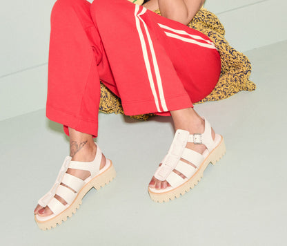 FREDA SALVADOR DARYA LUG SOLE FISHERMAN
