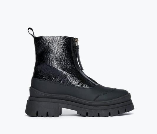FREDA SALVADOR CALEB SHEARLING LUG BOOT