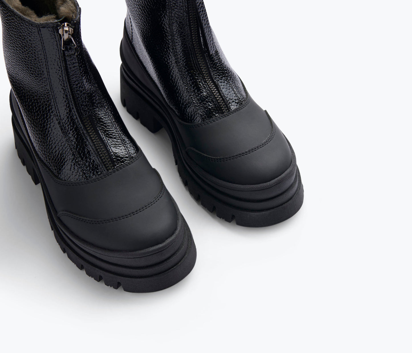 FREDA SALVADOR CALEB SHEARLING LUG BOOT