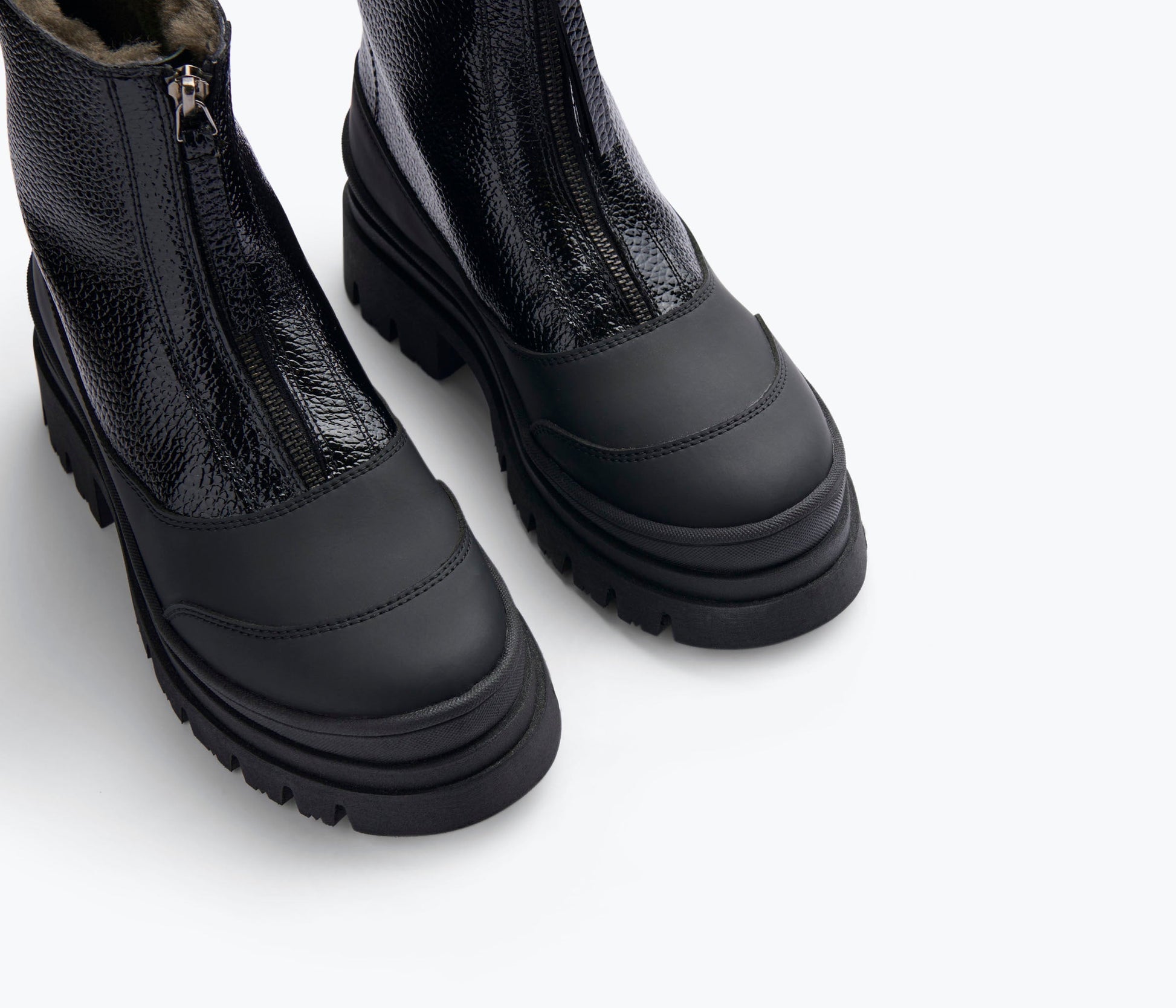 FREDA SALVADOR CALEB SHEARLING LUG BOOT