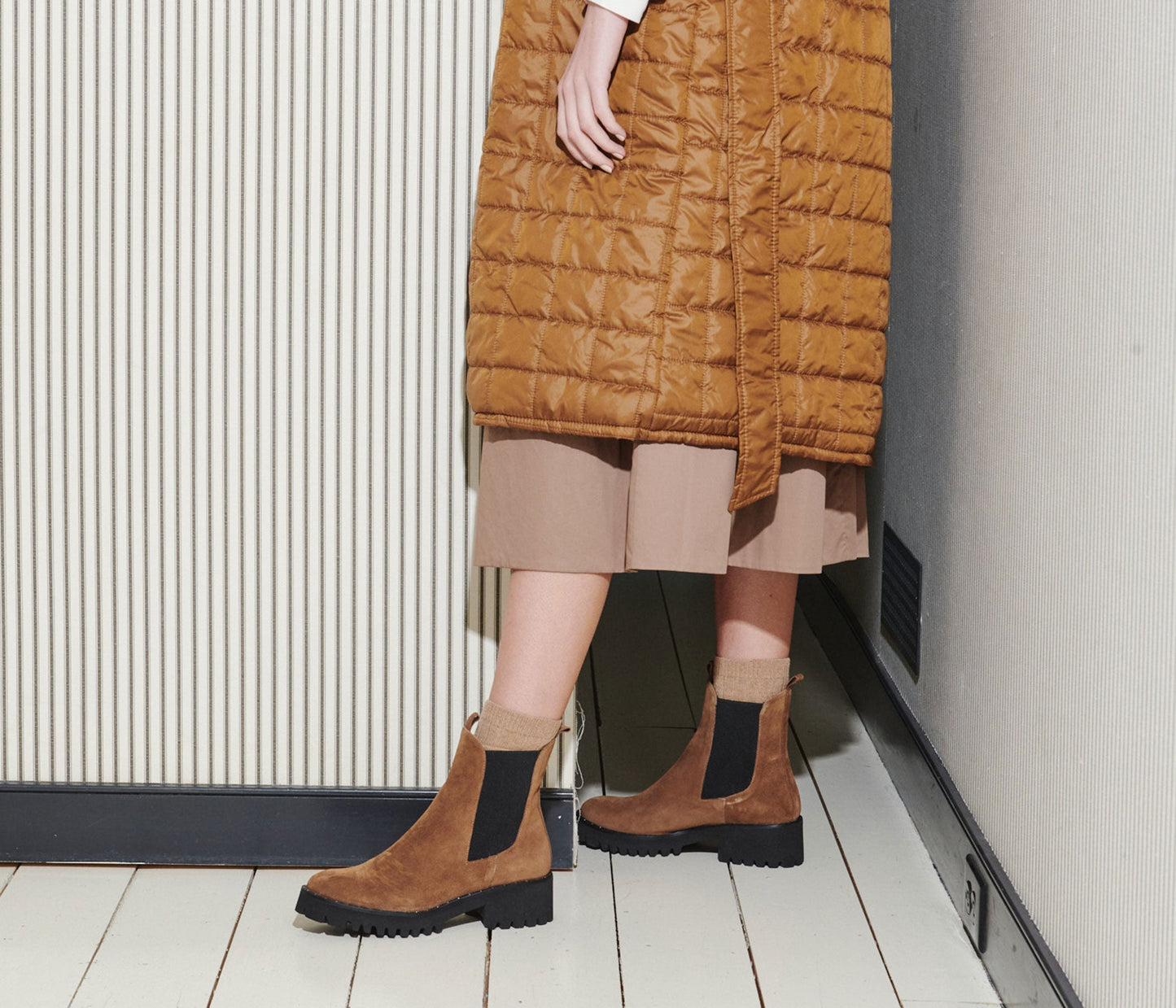 FREDA SALVADOR BROOKE RAIN RESISTANT BOOT