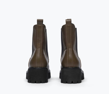 FREDA SALVADOR BROOKE RAIN RESISTANT BOOT