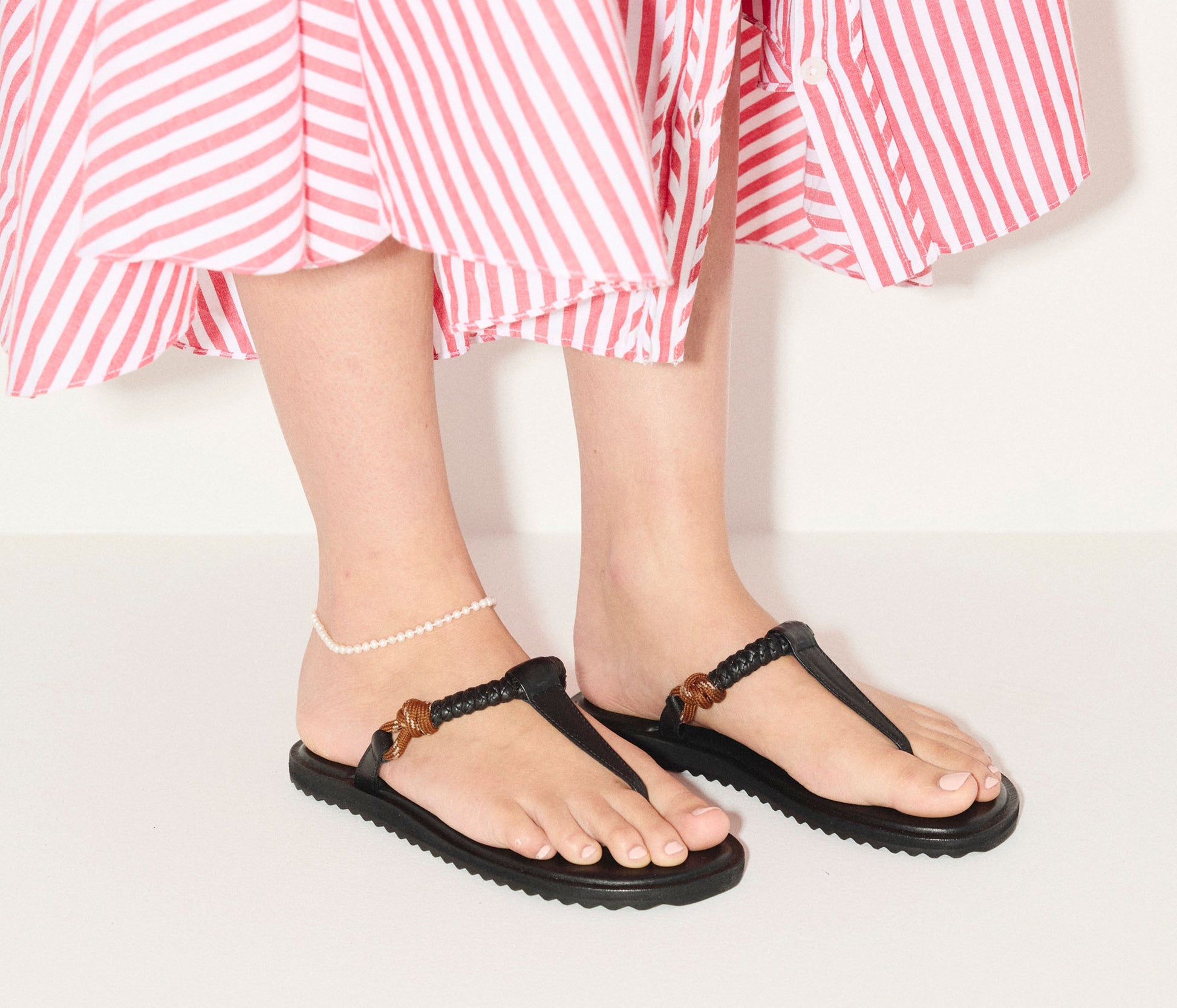 FREDA SALVADOR SELAH ROPE THONG SANDAL