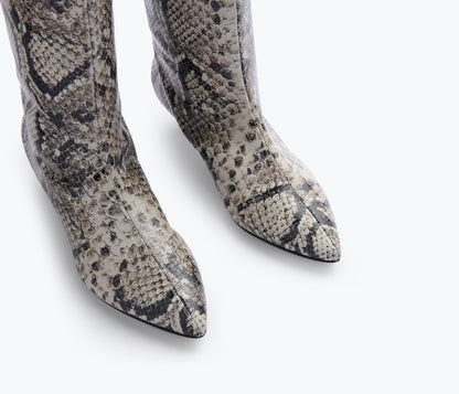 FREDA SALVADOR ROBYN TALL BOOT