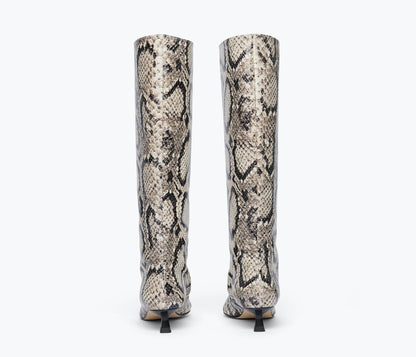 FREDA SALVADOR ROBYN TALL BOOT