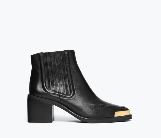 FREDA SALVADOR AMELIE SQUARE TOE ANKLE BOOT