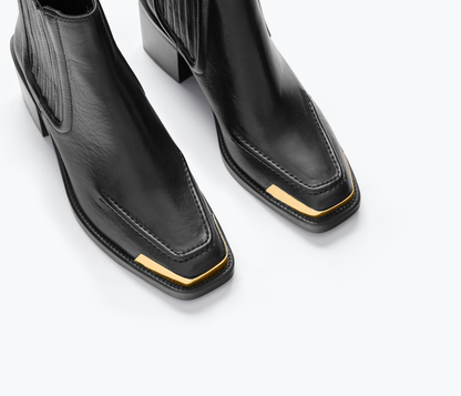 FREDA SALVADOR AMELIE SQUARE TOE ANKLE BOOT