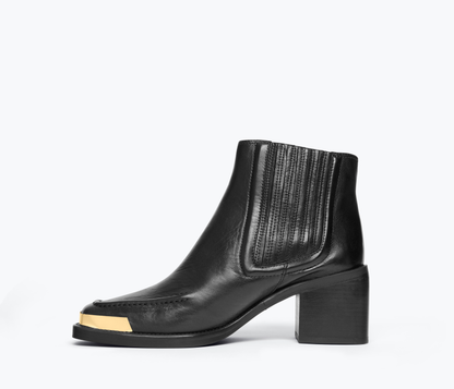 FREDA SALVADOR AMELIE SQUARE TOE ANKLE BOOT
