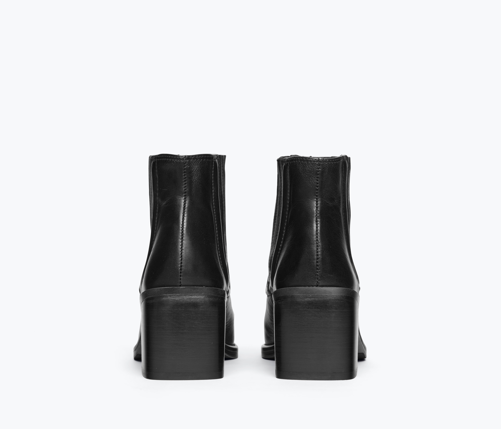 FREDA SALVADOR AMELIE SQUARE TOE ANKLE BOOT