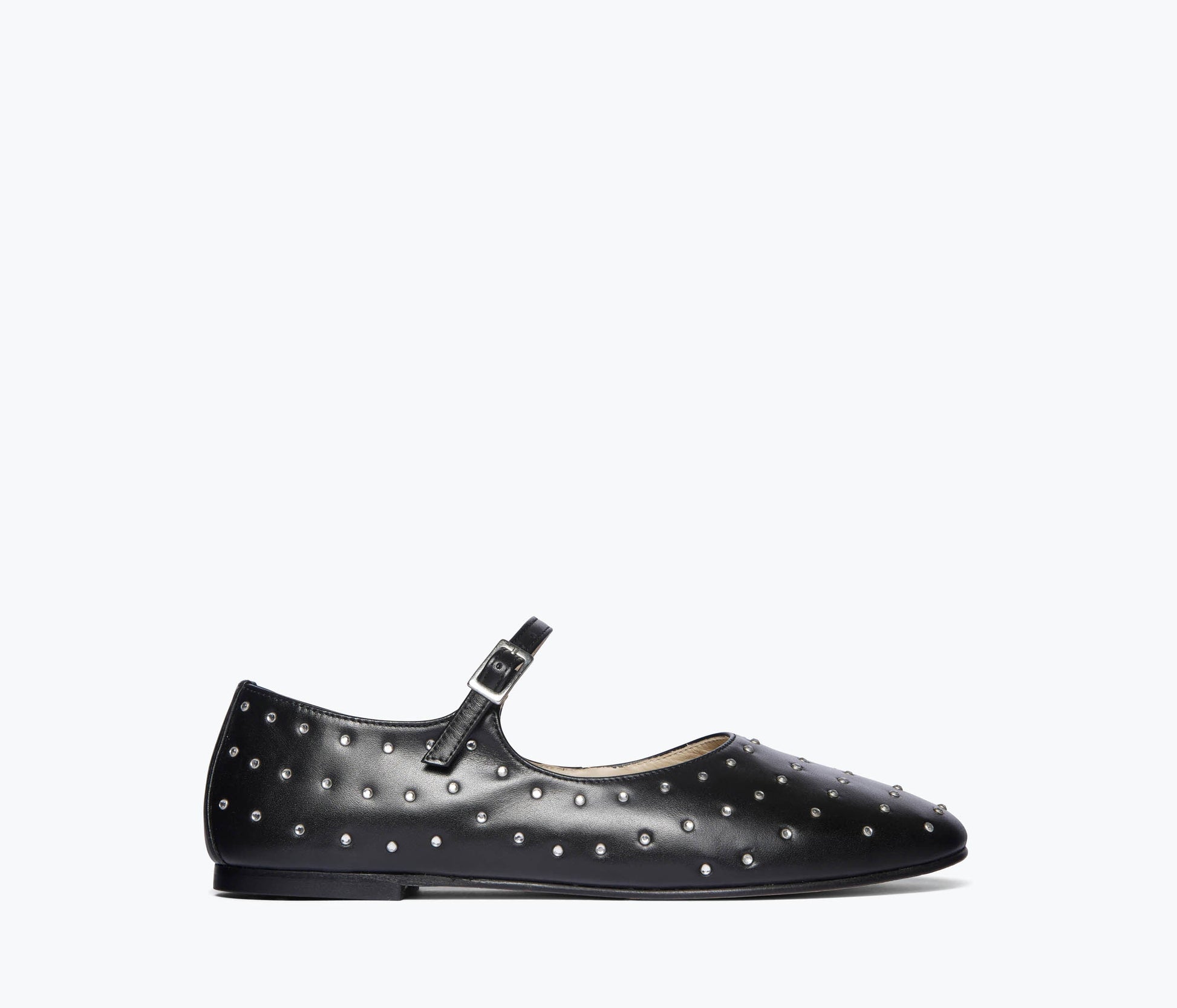 FREDA SALVADOR AUBREY MARY JANE FLAT