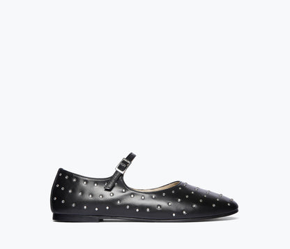 FREDA SALVADOR AUBREY MARY JANE FLAT