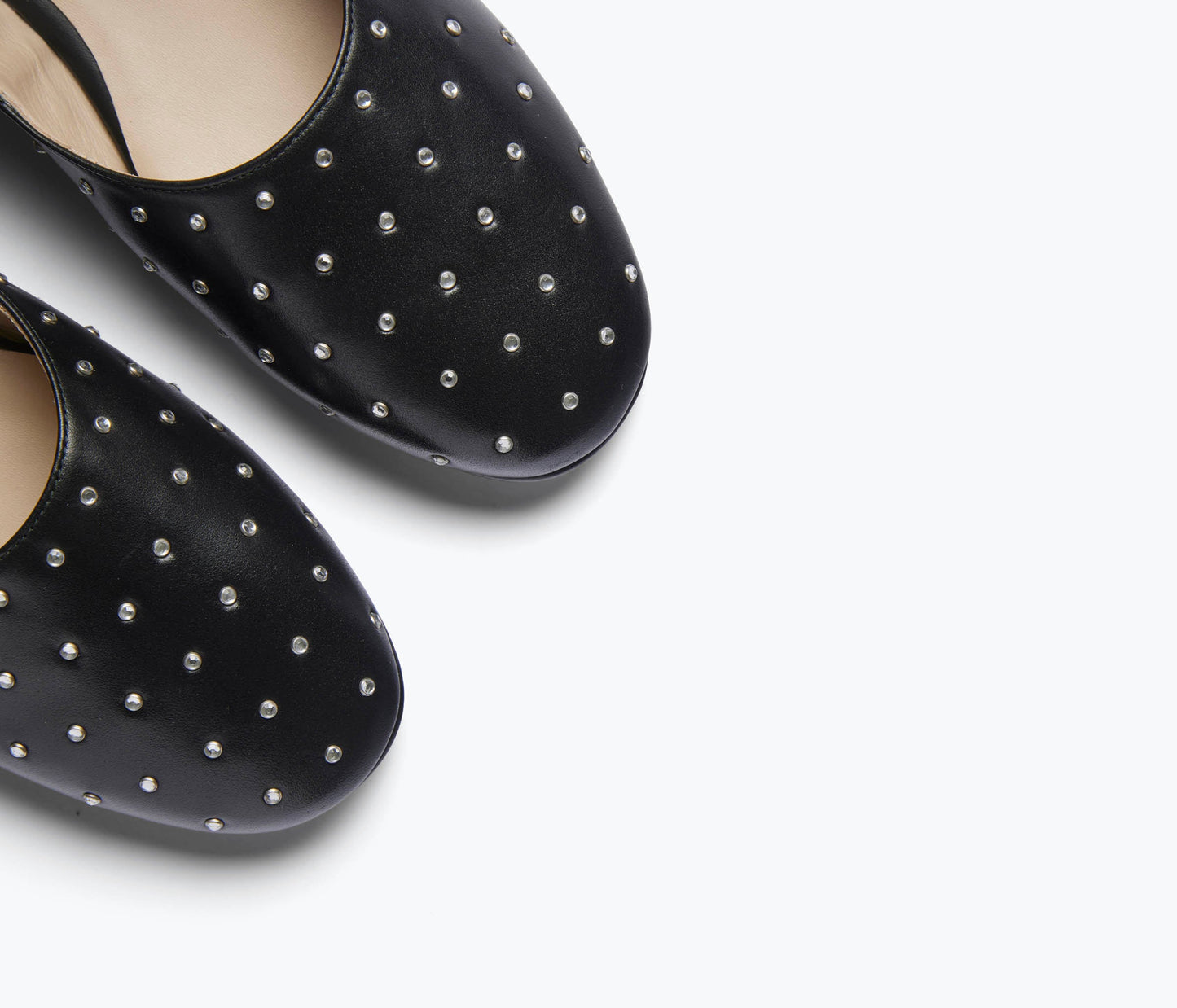 FREDA SALVADOR AUBREY MARY JANE FLAT