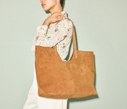 FREDA SALVADOR AVERY LARGE SUEDE TOTE