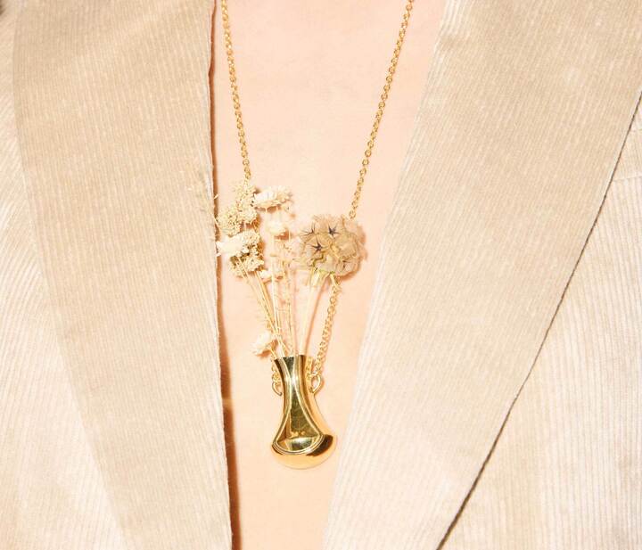 FREDA SALVADOR FRĒDA x MONBOUQUETTE Vase Pendant Necklace